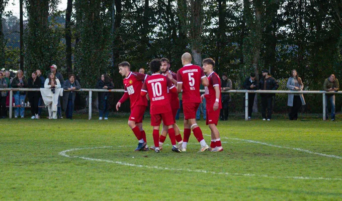 Souveräner 0:6-Auswärtssieg – ESV zieht ins Achtelfinale ein