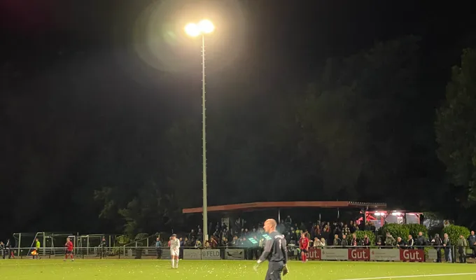 Flutlicht-Heimspiel gegen Eintracht Rheine