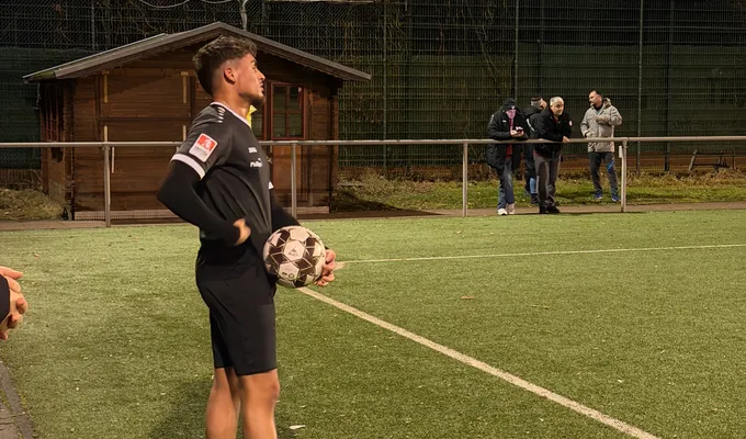 Testspielsieg in Buer – ESV dreht Partie nach der Pause