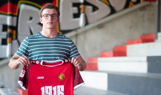 Ben Berzen stürmt künftig für die Spvgg. Erkenschwick